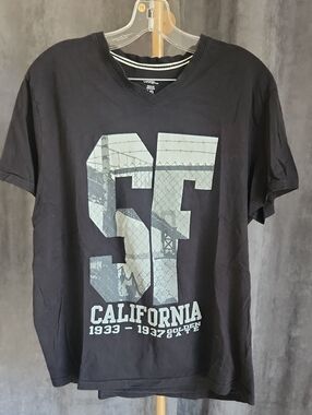 George Black California SF Graphic V-Neck Tee